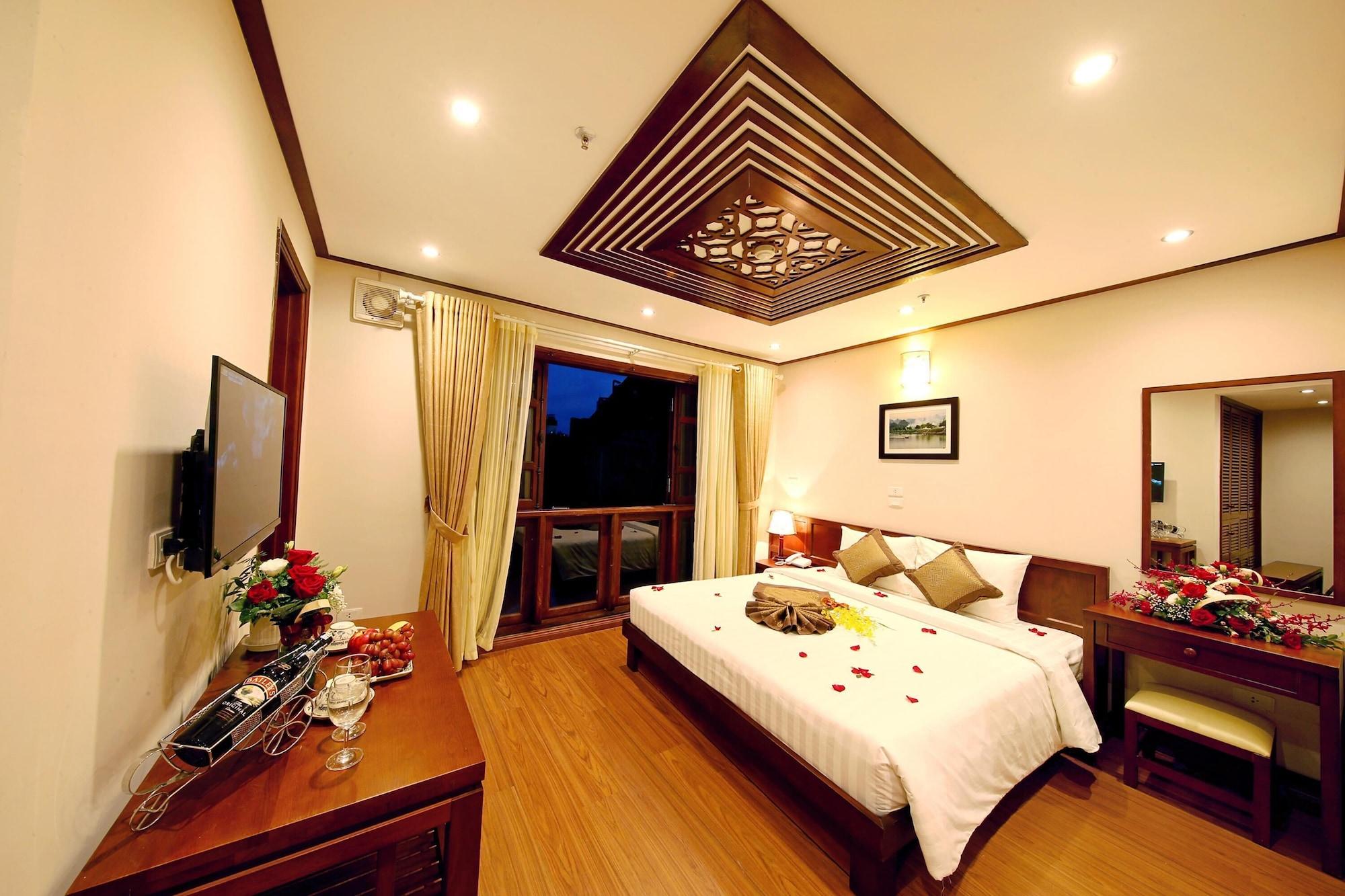 Hanoi Nostalgia Hotel & Spa Dış mekan fotoğraf